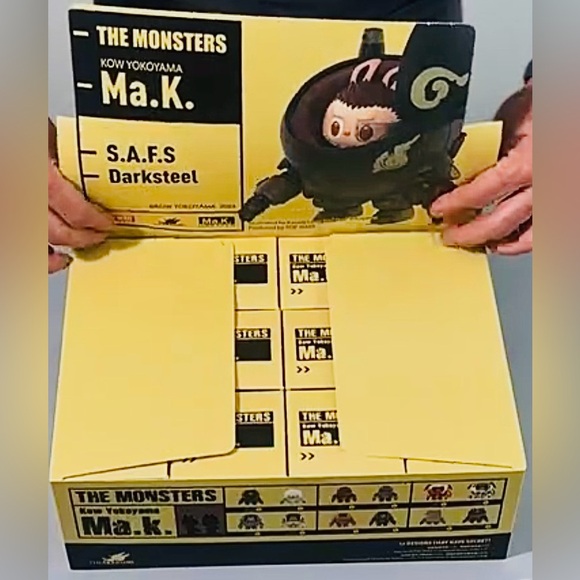 🆕 Labubu The Monsters Ma.K.a. Charming Figurine Toy-NIB Surprise Figurine - Picture 11 of 13